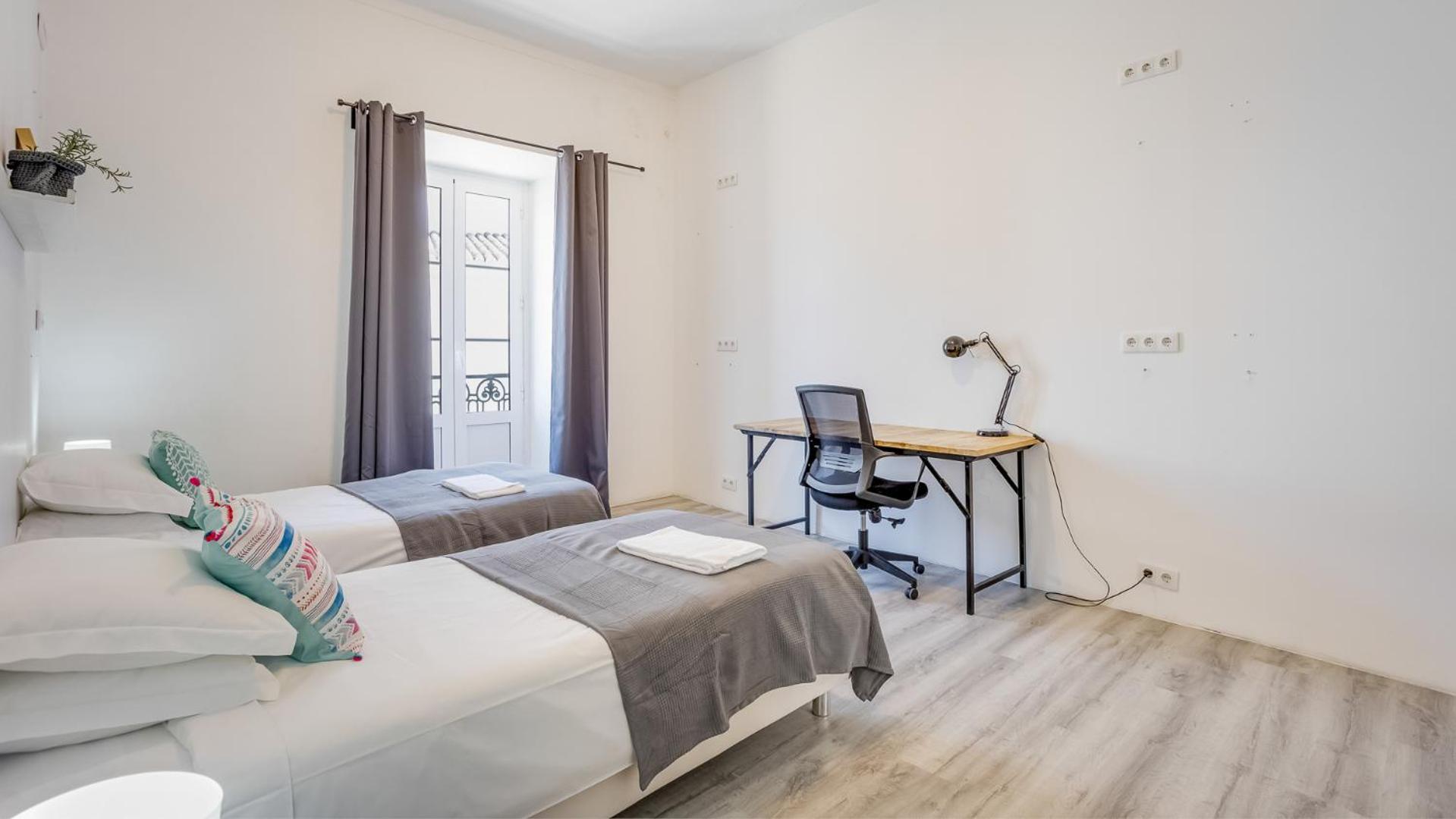 Single Room,1585515112:JPEG